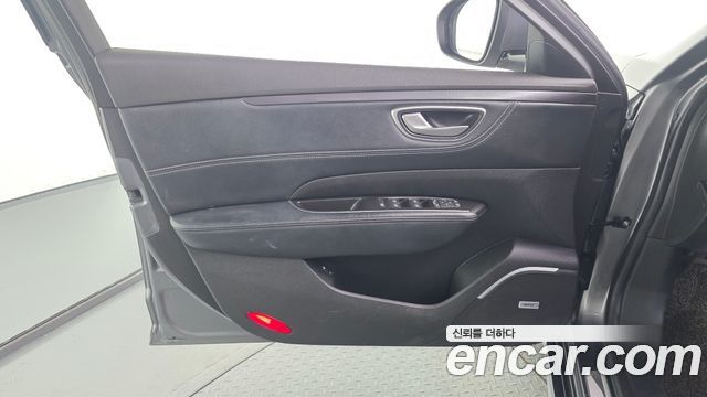 Renault Korea SM6 2016 — photo 14