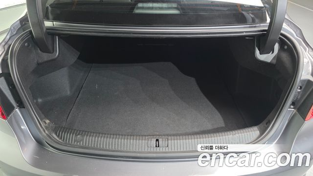 Renault Korea SM6 2016 — photo 30