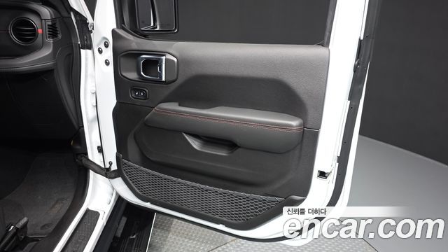 Jeep Wrangler 2026 — photo 15