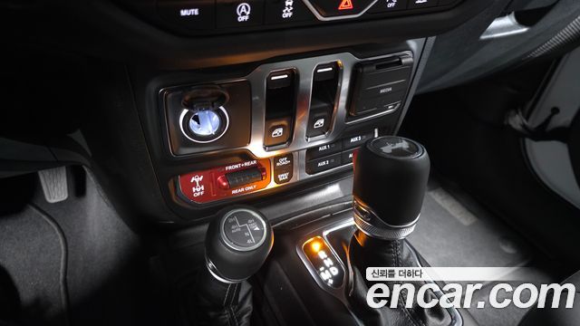 Jeep Wrangler 2026 — photo 27