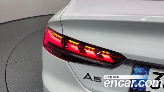 Audi A5 2024 — photo 9