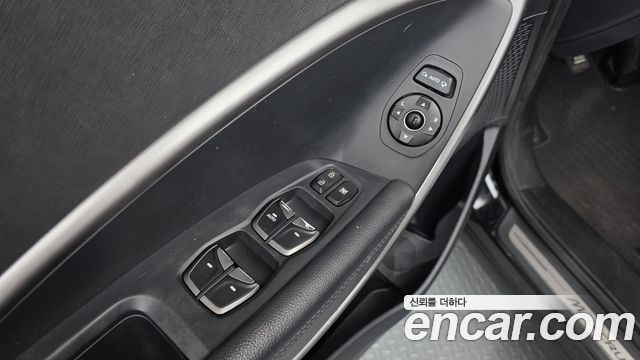 Hyundai Maxcruz 2016 — photo 12