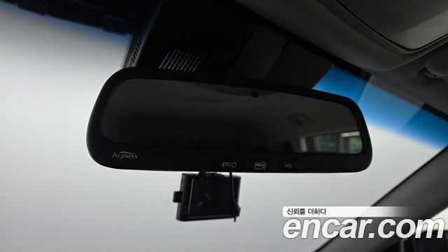 Hyundai Maxcruz 2016 — photo 17