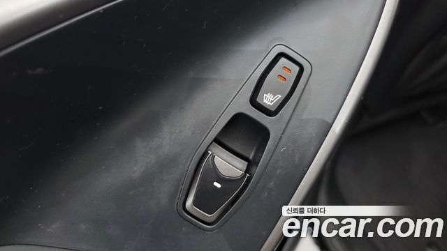 Hyundai Maxcruz 2016 — photo 18