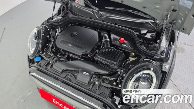 Mini Cooper 2023 — photo 6