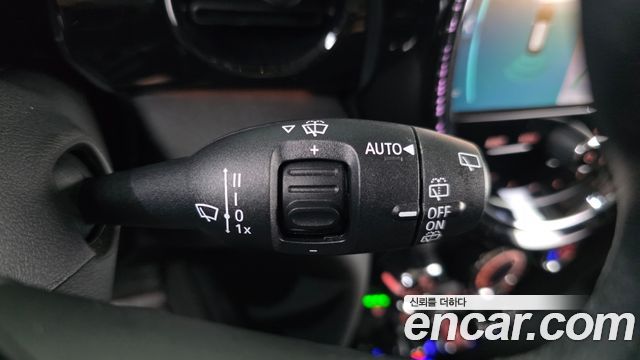 Mini Cooper 2023 — photo 24