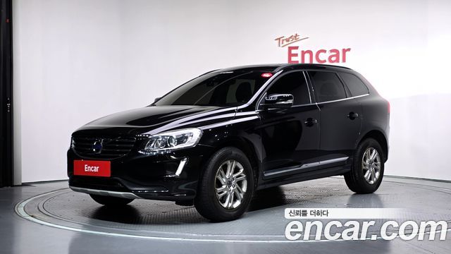 Volvo XC60 2017 — photo 1