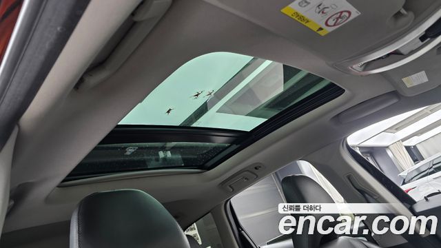 Volvo XC60 2017 — photo 17
