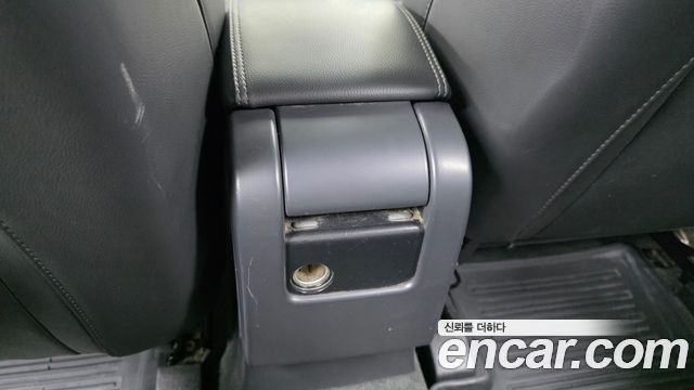 Volvo XC60 2017 — photo 19
