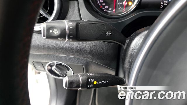 Mercedes-Benz CLA-Class 2018 — photo 26