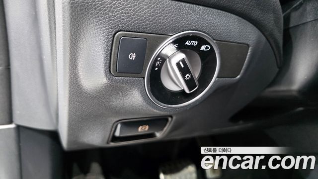 Mercedes-Benz CLA-Class 2018 — photo 29