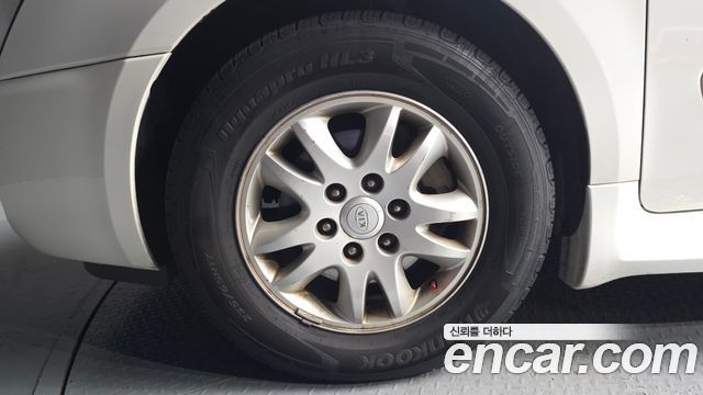 Kia Canival 2009 — photo 5