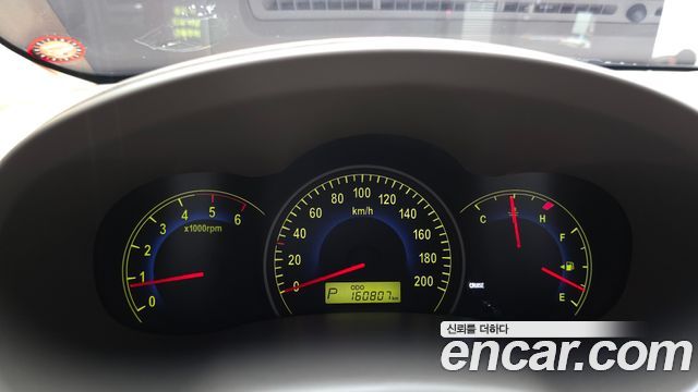 Kia Canival 2009 — photo 8