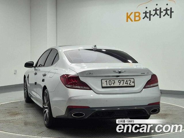 Genesis G70 2018 — photo 2