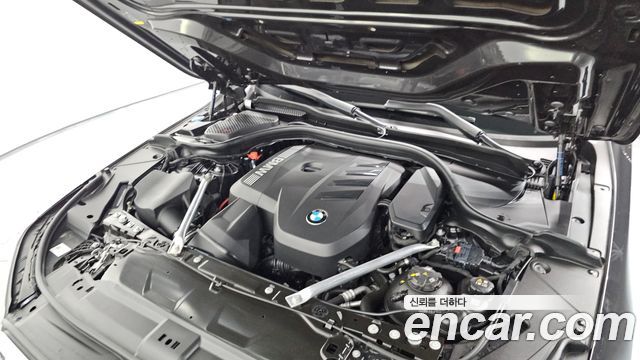 BMW 5-Series 2024 — photo 6