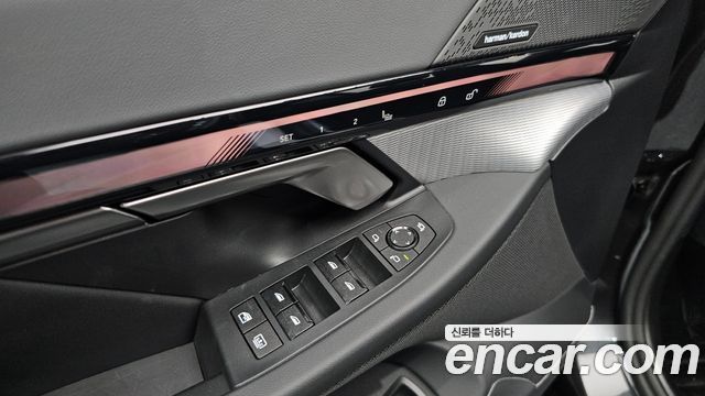 BMW 5-Series 2024 — photo 27