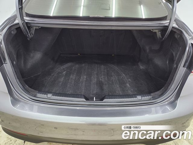 Kia K3 2017 — photo 9