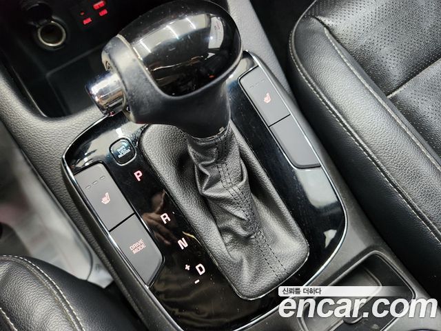 Kia K3 2017 — photo 11