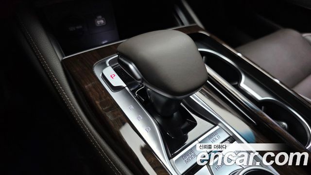 Kia K9 2019 — photo 12