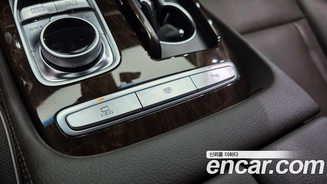 Kia K9 2019 — photo 22