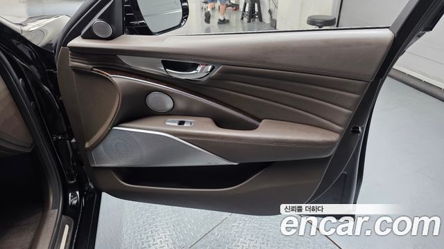 Kia K9 2019 — photo 15