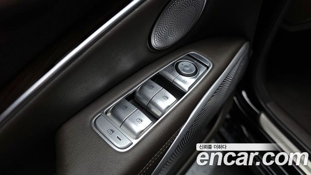 Kia K9 2019 — photo 29