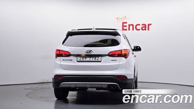 Hyundai Santafe 2015 — photo 4