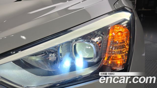 Hyundai Santafe 2015 — photo 8