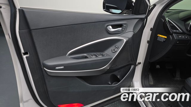 Hyundai Santafe 2015 — photo 14