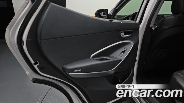Hyundai Santafe 2015 — photo 15