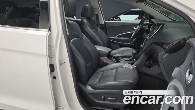 Hyundai Santafe 2015 — photo 16