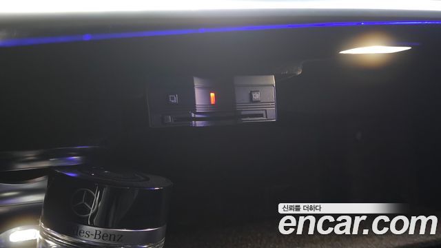 Mercedes-Benz S-Class 2018 — photo 19