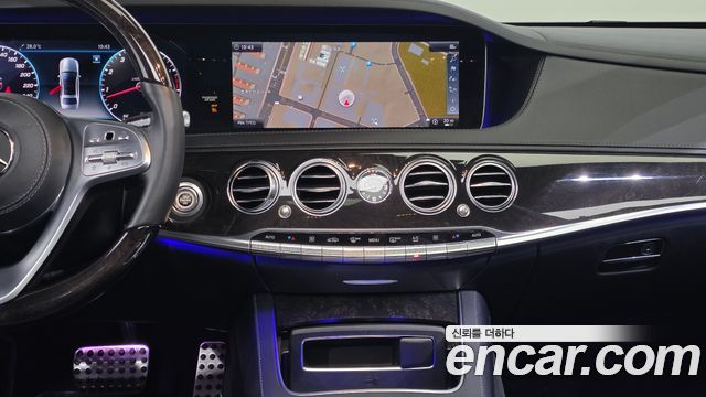 Mercedes-Benz S-Class 2018 — photo 20