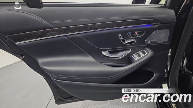 Mercedes-Benz S-Class 2018 — photo 15