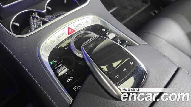 Mercedes-Benz S-Class 2018 — photo 33