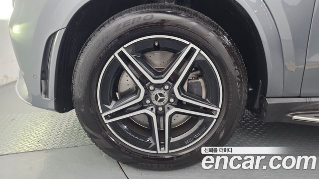 Mercedes-Benz GLE-Class 2021 — photo 5