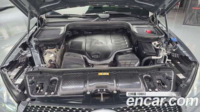 Mercedes-Benz GLE-Class 2021 — photo 6