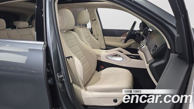 Mercedes-Benz GLE-Class 2021 — photo 16