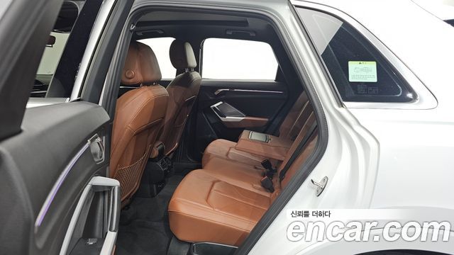 Audi Q3 2024 — photo 18