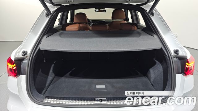 Audi Q3 2024 — photo 24