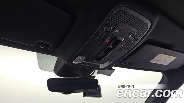 Audi Q3 2024 — photo 25