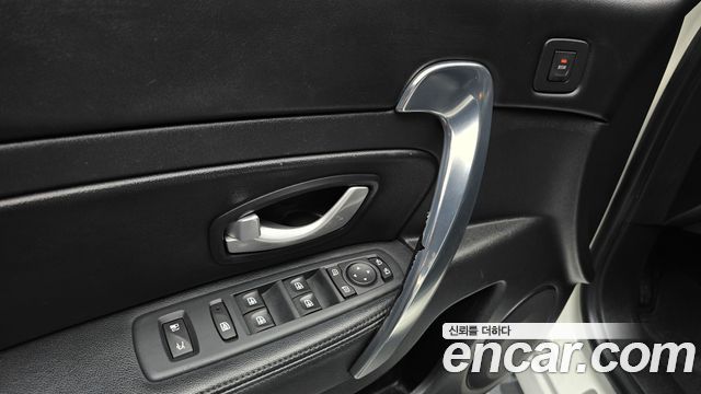 Renault Korea SM5  2015 — photo 23
