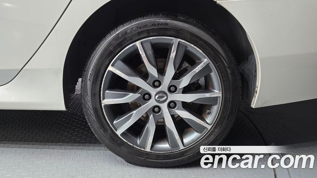 Renault Korea SM5  2015 — photo 7
