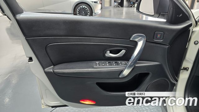 Renault Korea SM5  2015 — photo 14