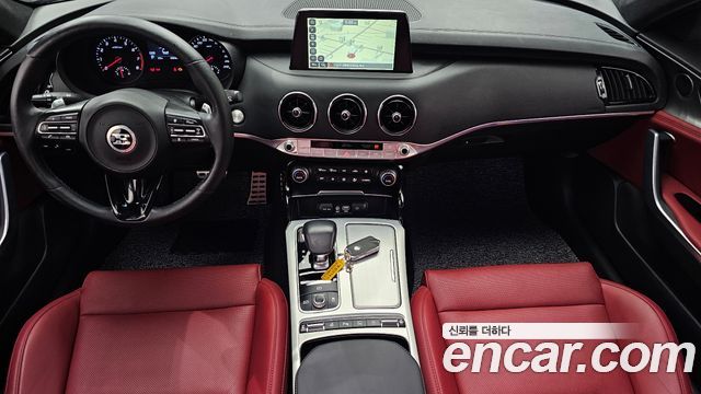 Kia Stinger 2020 — photo 10