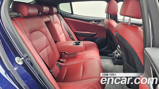 Kia Stinger 2020 — photo 18