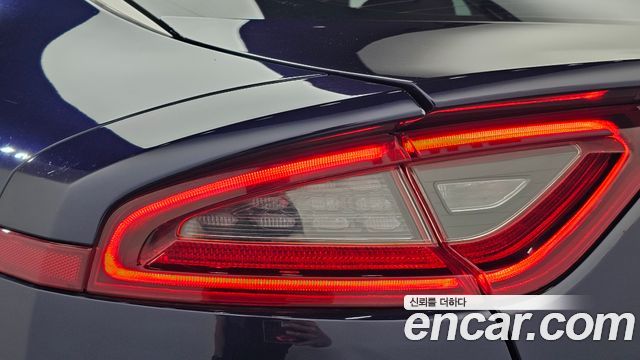 Kia Stinger 2020 — photo 9