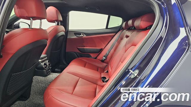Kia Stinger 2020 — photo 16