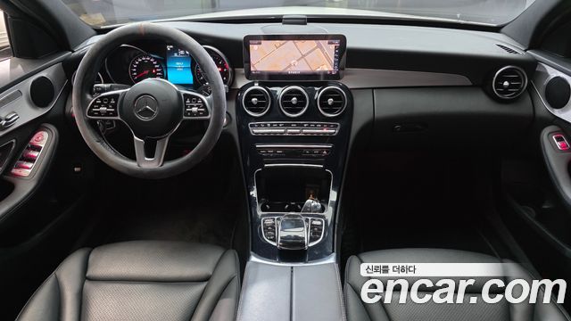 Mercedes-Benz C-Class 2020 — photo 10