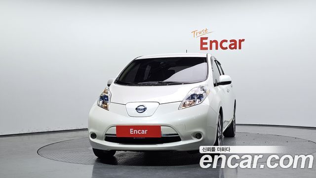 Nissan Leaf 2015 — photo 3